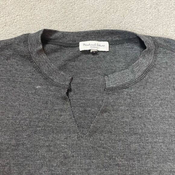NWOT Michael Stars LA Women’s Medium Charcoal Grey Black Pullover V Neck Sweater - Picture 2 of 4
